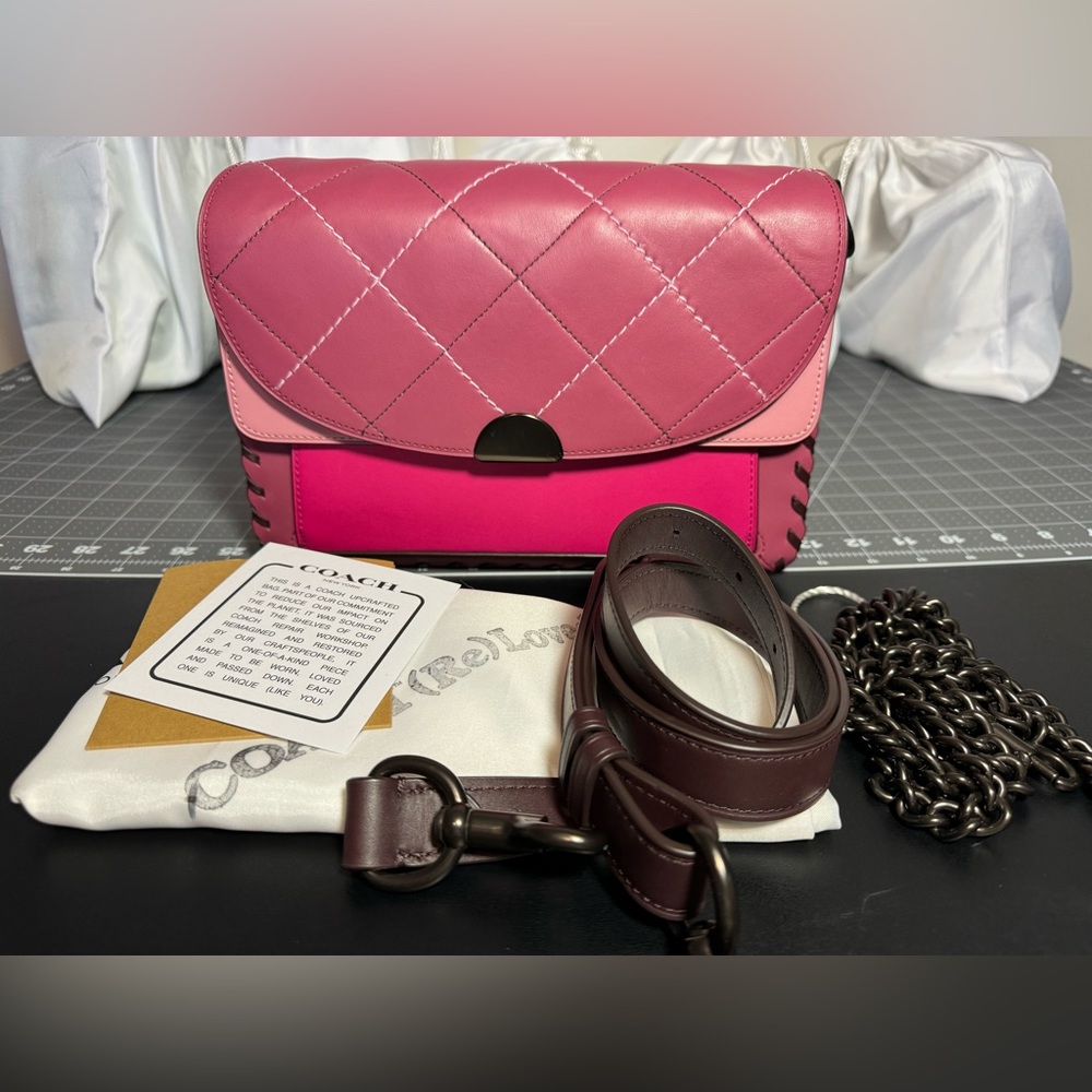 Coach Upcrafted Dreamer Shoulder Bag In Colorblock With Whipstitch & Quilting - Picture 1 of 15